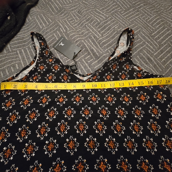 Sleeveless v-neck blouse size S - Picture 6 of 7